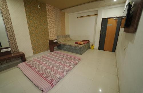 Amet Hotel | Hotel Pawar Palace And Restaurant