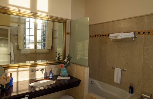 Naron Hotel | Hotel Pazo Libunca