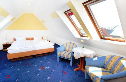 Wolgast House | Hotel Pension Kirschstein
