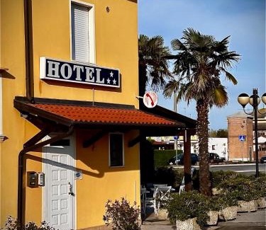 Porto Tolle Hotel | Hotel Ponte Molo