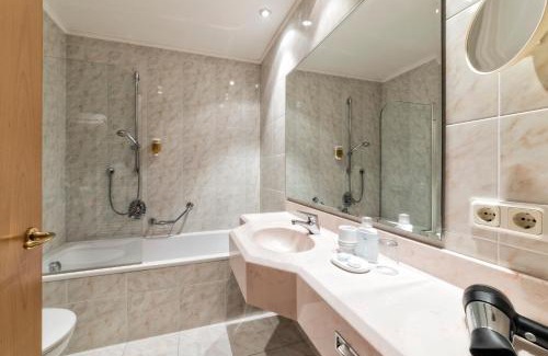 Valdaora di Sopra Hotel | Hotel Post - OlangCard included