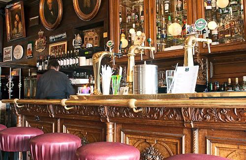 Red Light District Hotel | Hotel Prins Hendrik