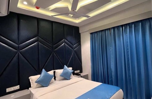 Navrangpura Hotel | Hotel Privilon