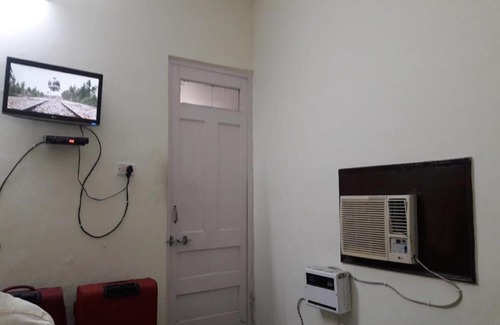 Rudraprayag Hotel | Hotel Pushpdeep Grand, Rudraprayāg
