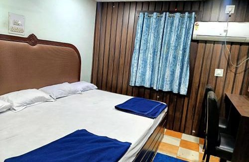 Bhubaneshwar House | Hotel #PVR# In Front Of Railway Station