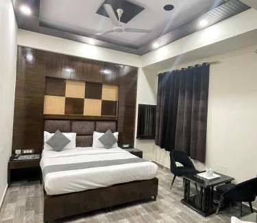 Karol Bagh Hotel | Hotel Radiance