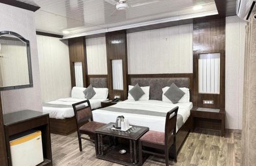 Karol Bagh Hotel | Hotel Radiance