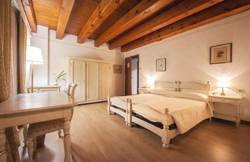 Cavasagra Hotel | Hotel Relais Villa Cornèr della Regina