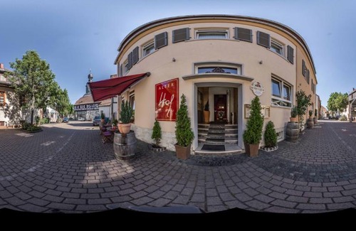 Wallau Hotel | Hotel Restaurant Alter Hof