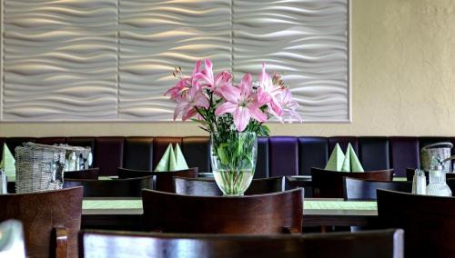 Wintrich Hotel | Hotel Restaurant Moselblick