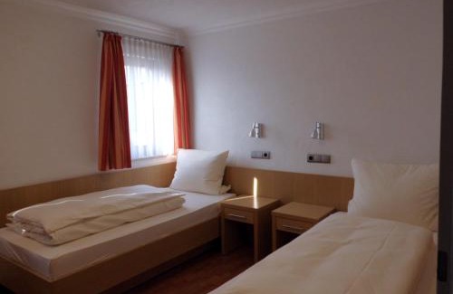 Urbar Hotel | Hotel Restaurant Zur Pfanne