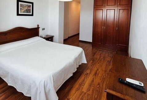 Baza Hotel | Hotel Restaurante Dama de Baza