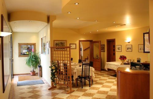 Varago Hotel | Hotel Ristorante Dotto