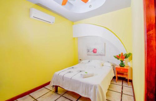 Sabalito Hotel | |Hotel Riviera