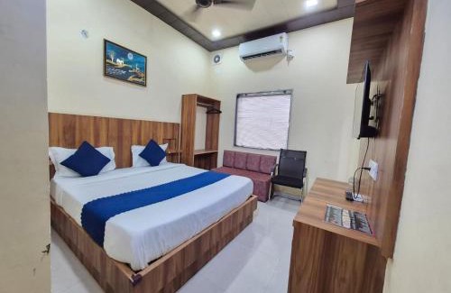 Vrindavan Hotel | Hotel RK Residency Near Prem Mandir & bankey bihari temple # budget hotel near iskon temple free parking couple friendly hotel in vrindavan