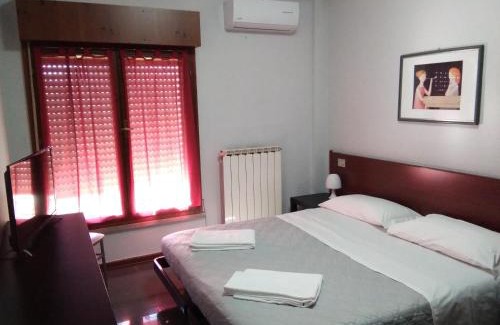 Correggio Hotel | Hotel Rose&Crown