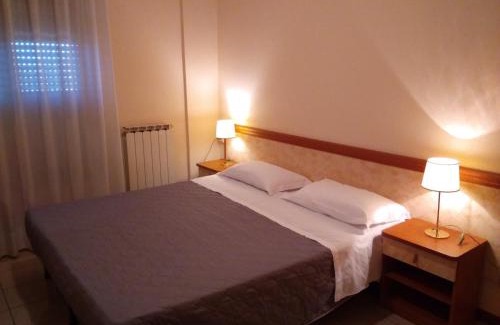 Correggio Hotel | Hotel Rose&Crown