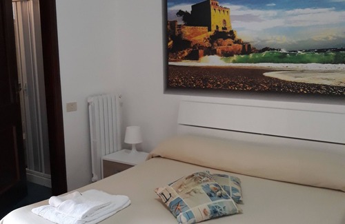 Magazzeno Hotel | Hotel Rosy