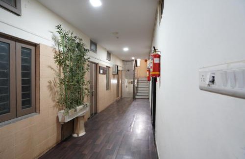 Rohini House | Hotel Sai Inn, Ahmedabad Airport