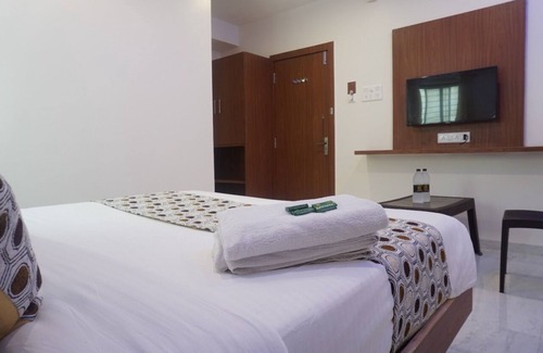 Pune Hotel | Hotel Satkar Inn