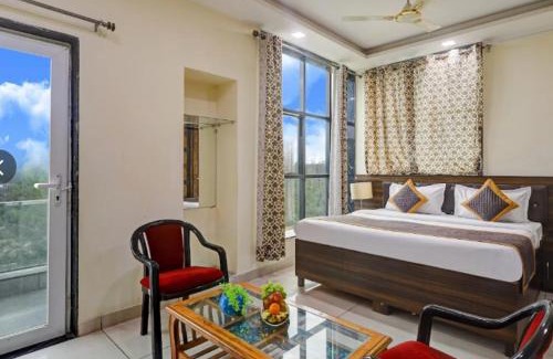 Sector 70 Hotel | Hotel Serenity Inn