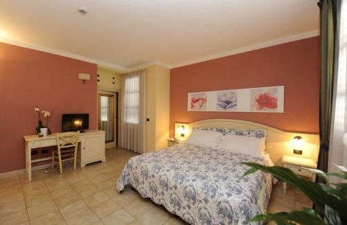 Cascine-La Croce Hotel | Hotel Sextum