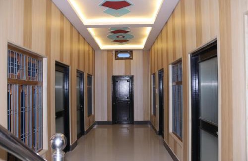 Misrikh Hotel | Hotel ShivDham Naimisharanya