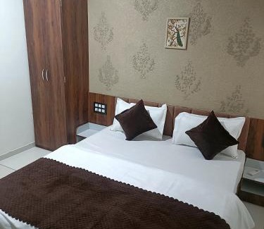 Thandla Hotel | Hotel Shree Residency