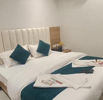 Paharganj Apartment | Hotel Shree Sai Dham Near New Delhi Railway Station, Paharganj