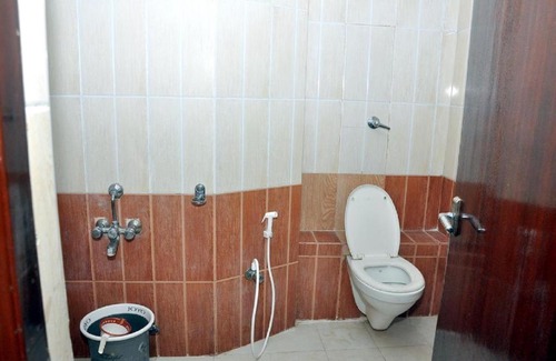 Kalapettai Hotel | Hotel Shri Perumal Inn
