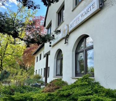 Ruethen Hotel | Hotel Spitze Warte