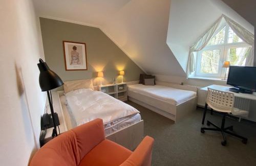 Ruethen Hotel | Hotel Spitze Warte