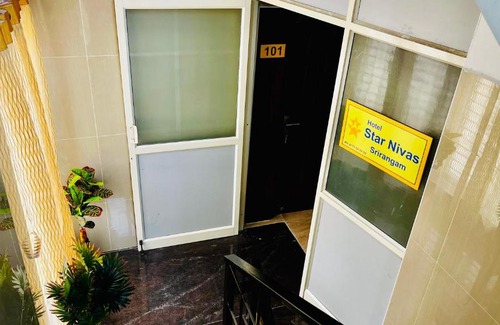 Srirangam Hotel | Hotel Star Nivas, Srirangam