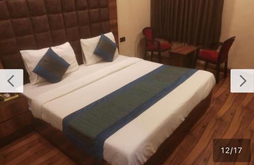 Karol Bagh Hotel | Hotel Star Palace - Near Karol Bagh Metro