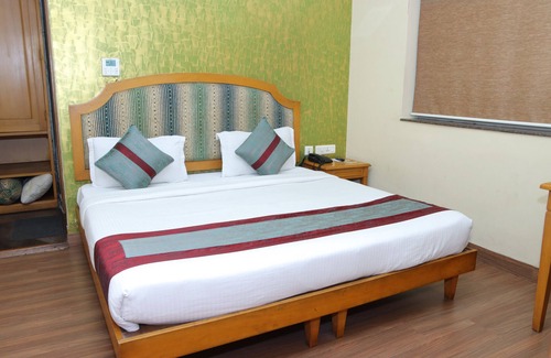 Kalighat Hotel | Hotel Sudesh Tower