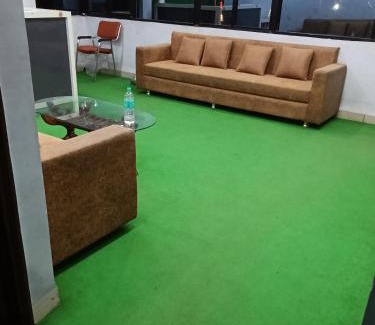 Rau Hotel | Hotel super corridor