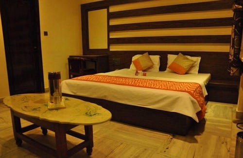 Gwalior Hotel | Hotel Surbhi