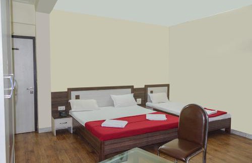 Central Pune Hotel | Hotel Synagauge Street, Camp