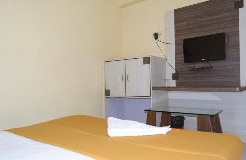 Central Pune Hotel | Hotel Synagauge Street, Camp