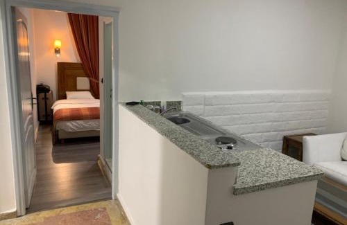 Oulad Khallouf Hotel | Hotel Tahiti