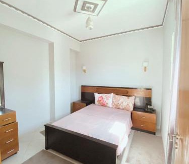 Al Bahraoyine Apartment | Hotel Tanger Room
