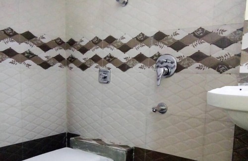 Chembur East Hotel | Hotel Terminus Square