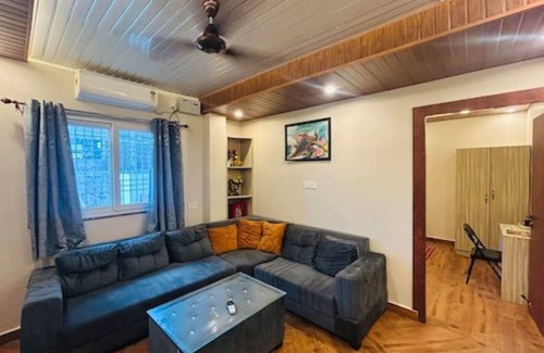 Jamui Hotel | Hotel The Royal Mint