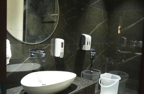 Bathinda Hotel | HOTEL THE ROYALISTA
