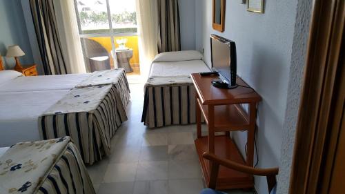 La Algaba Hotel | Hotel Torre De Los Guzmanes