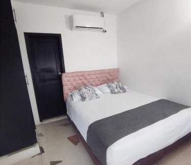 Comuna 4 House | Hotel Tranvia