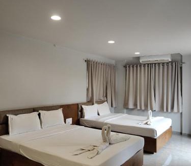 Kolhapur Hotel | Hotel TrushaDham Near to Mahalaxmi Temple Kolhapur