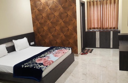 Shivpuri Hotel | Hotel uday villas