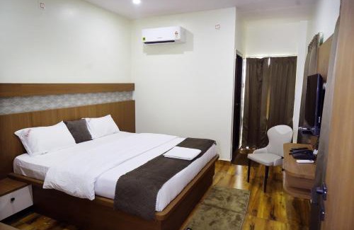 Bhadrachalam Hotel | Hotel V R Grand
