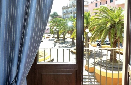 Gioia Tauro Hotel | Hotel Villa Calliope